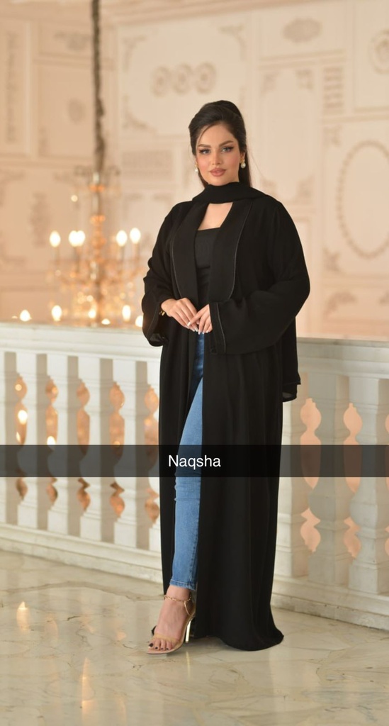 عباءة ياخة ظفر اسود نقشة