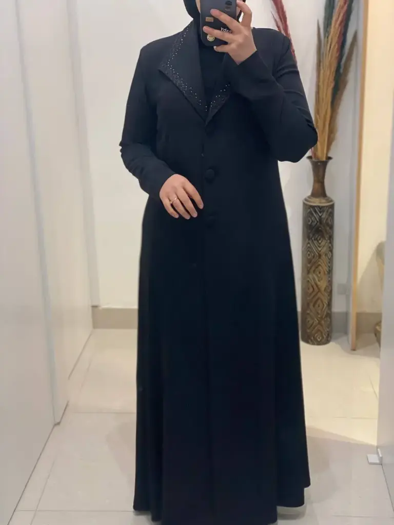 صاية مع بنطرون التاجي A 235