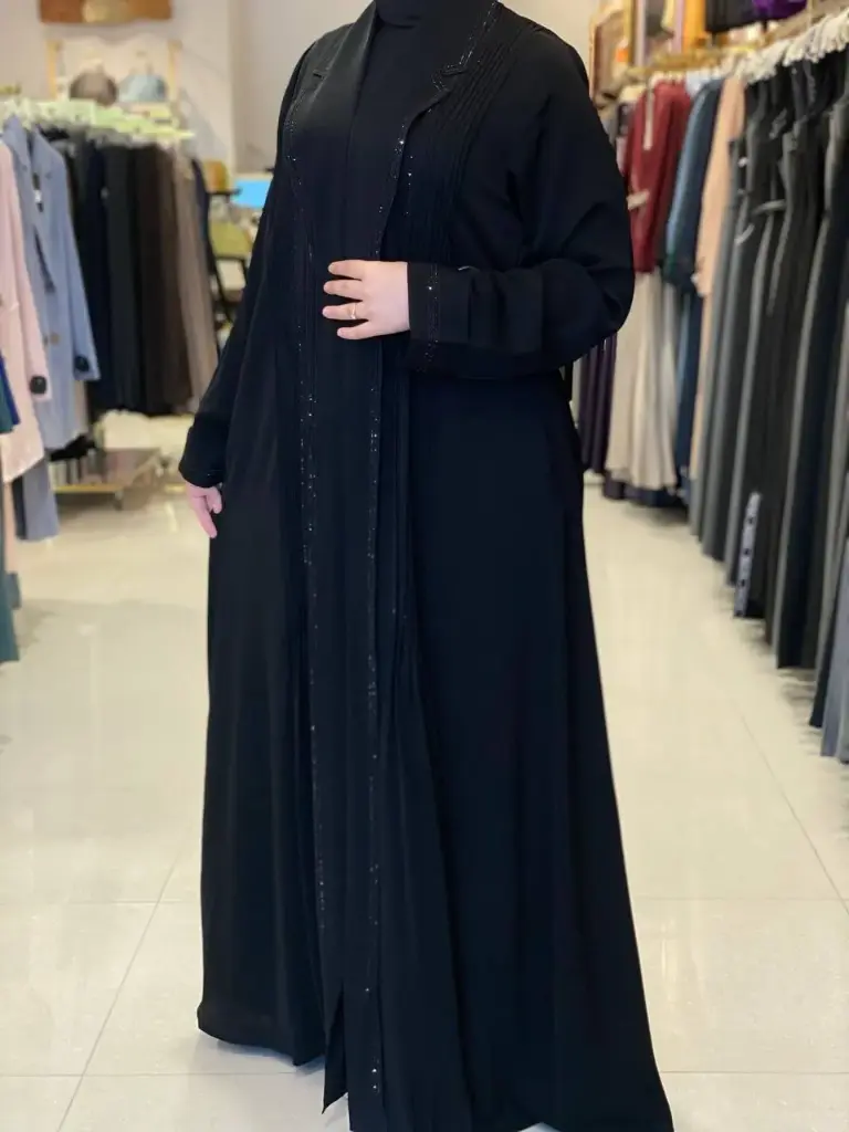 عباءة بدون اسم ياخة رسمي كبسات مساطر