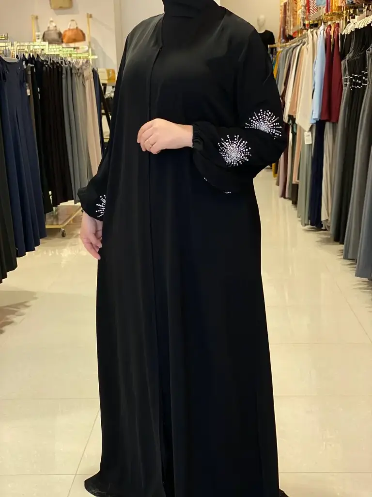 عباءة في اي بي طباكات شك زاركون