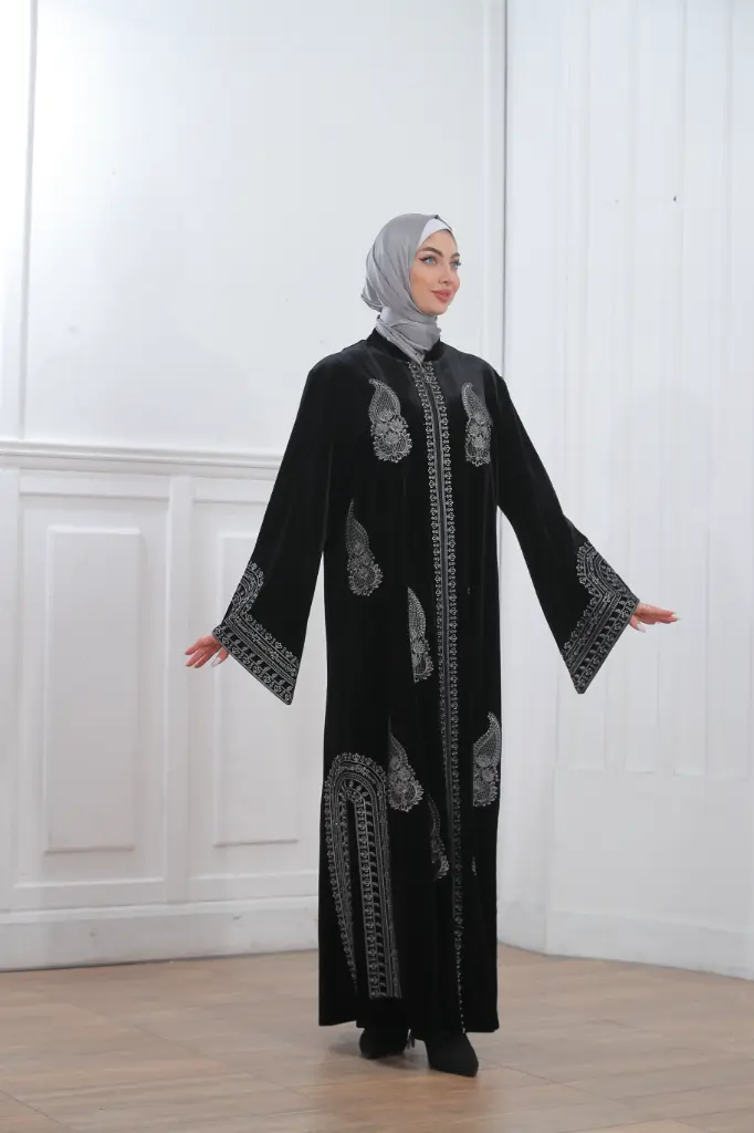 صاية مخمل قادري 17368 (بيجي)