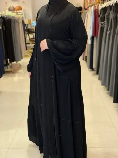 عباءة تاليا غجري
